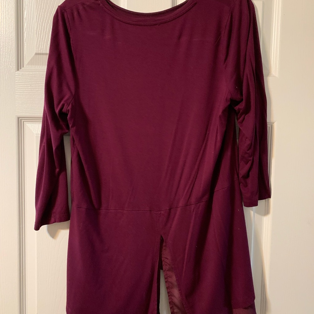 Maroon blouse 3/4 sleeve